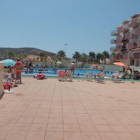 Apartamento Con Piscina En Primera Linea De Playa Puerto de Mazarron Luaran gambar